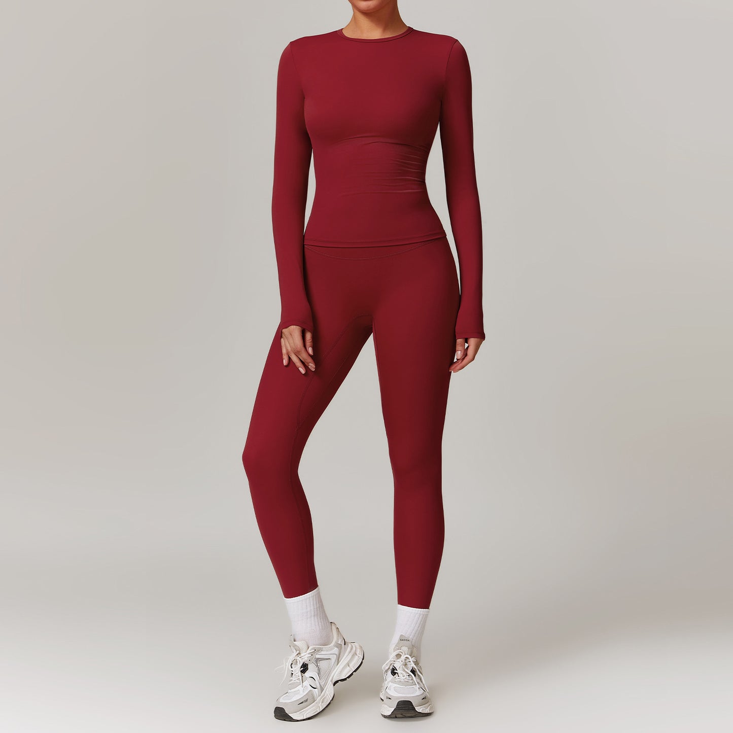 Tight-Fitting Yoga Set